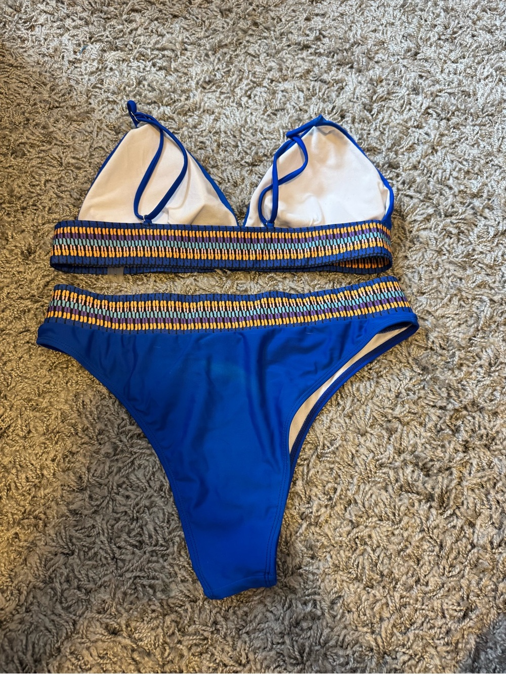 Bikini Set - Picture 3 of 3
